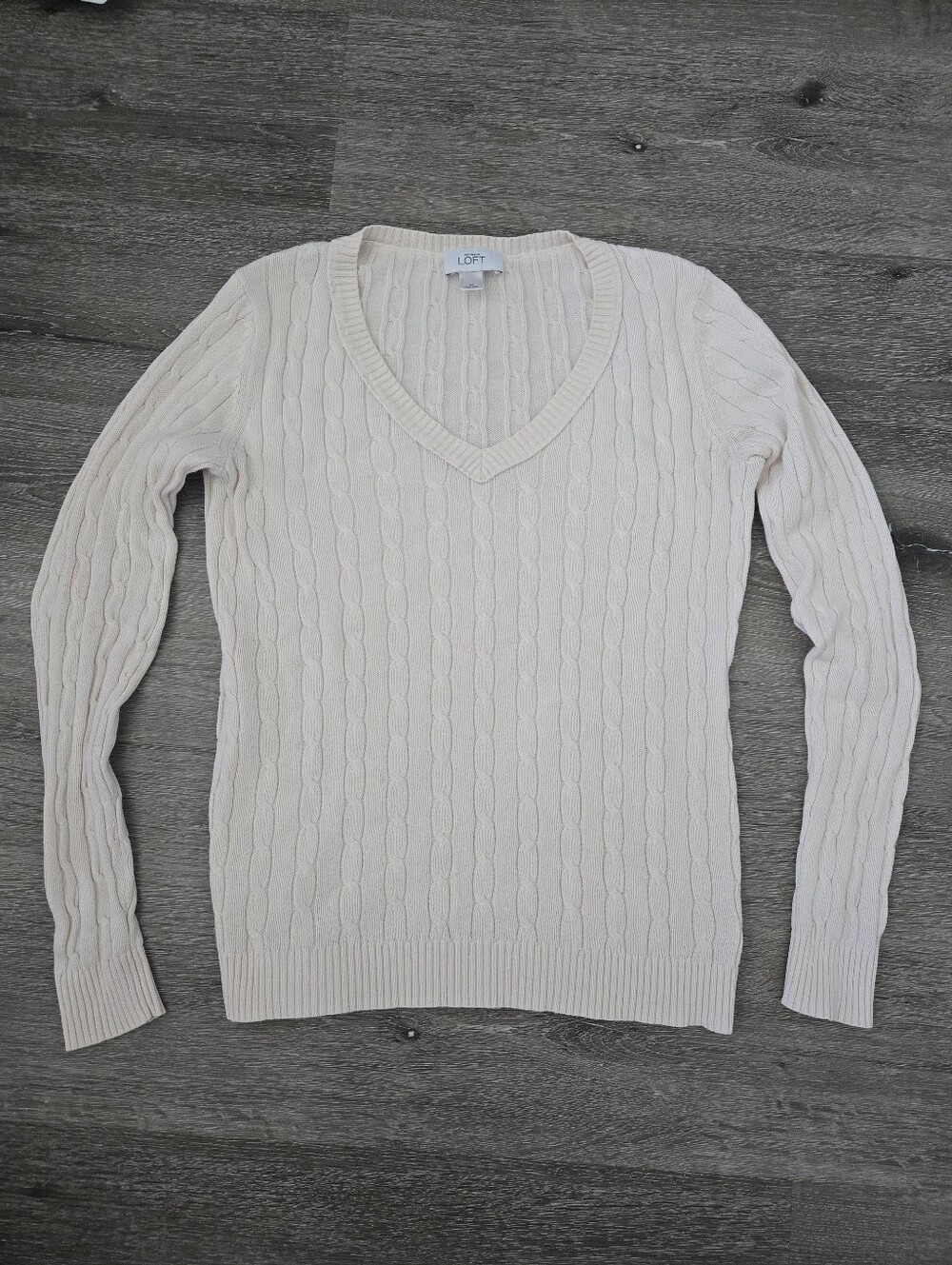 Loft Y2K Cream Cable Knit Sweater V-neck Long sleeve Medium Granola Preppy